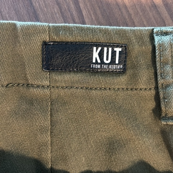 KUT from the Kloth Frida High
Rise Slim Track Pant size 8-EXCELLENT CONDITION - Picture 6 of 11